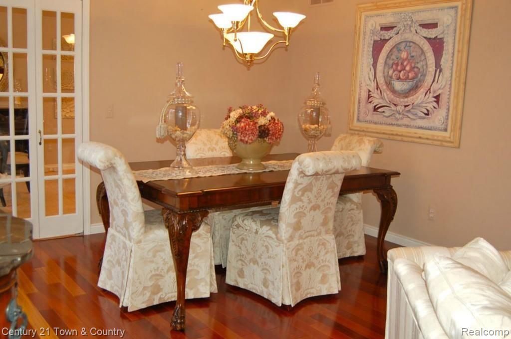 3813 Beechcrest Road Rochester, MI 48309 - Photo 19 of 27 DSC_1481.jpg