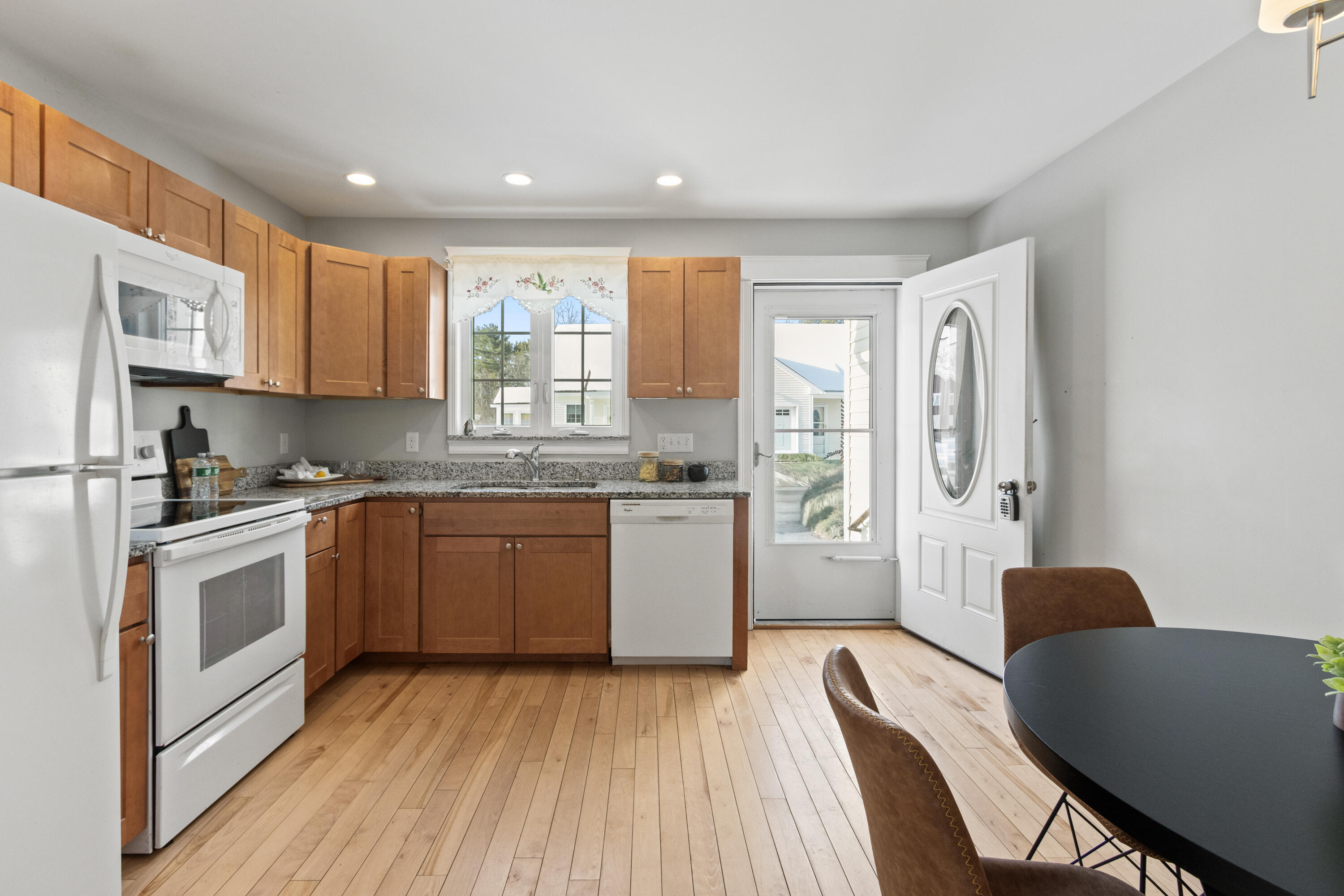 1 Matinicus Way, Unit 1 Windham, ME 04062 - Photo 5 of 43 1 Maninicus 3