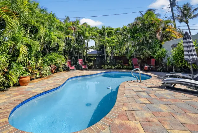 $2,199,000 | 516-520 34th Street, West Palm Beach, FL 33407