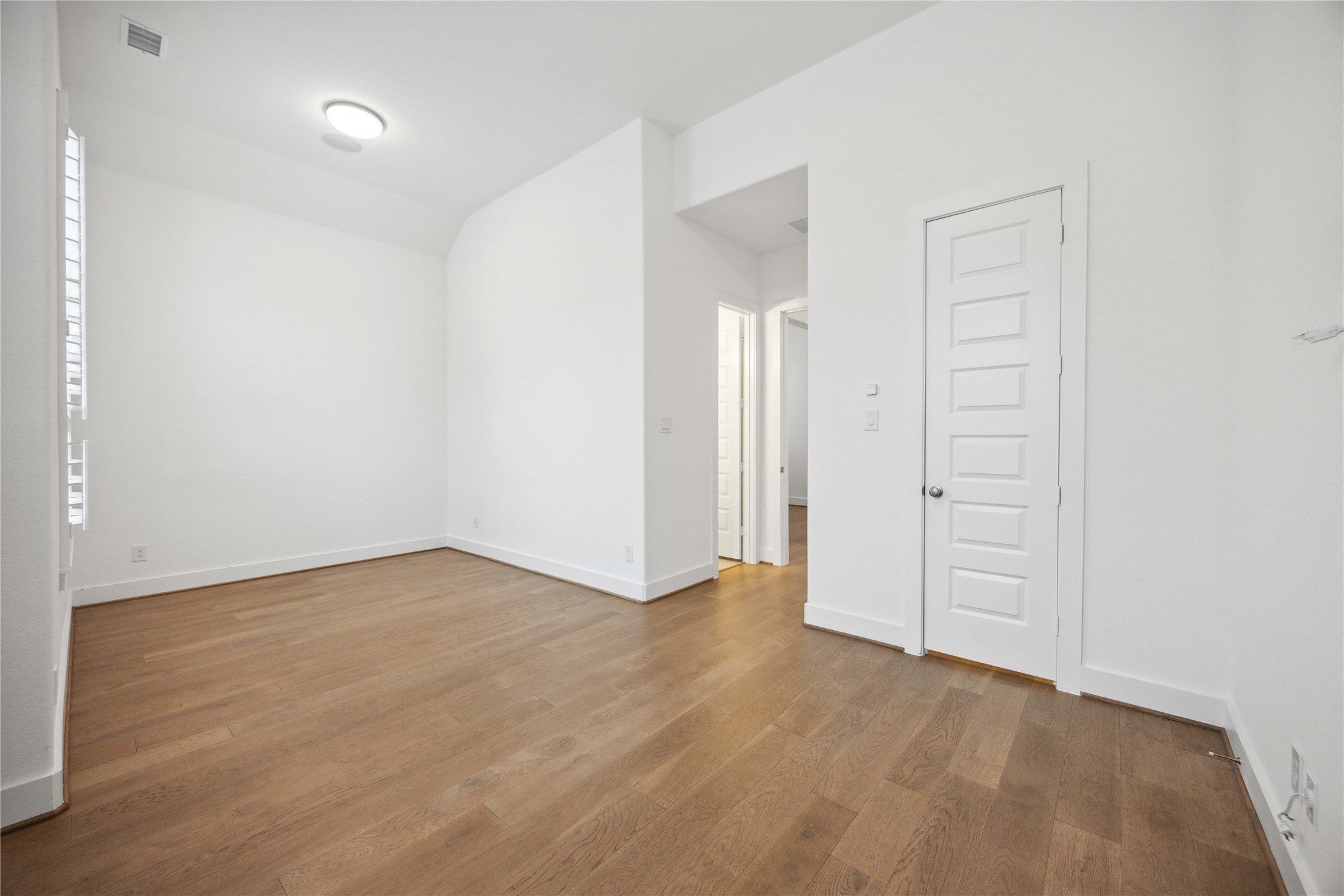 2711 Merlin Way Katy, TX 77493 - Photo 14 of 50 Spacious secondary bedroom