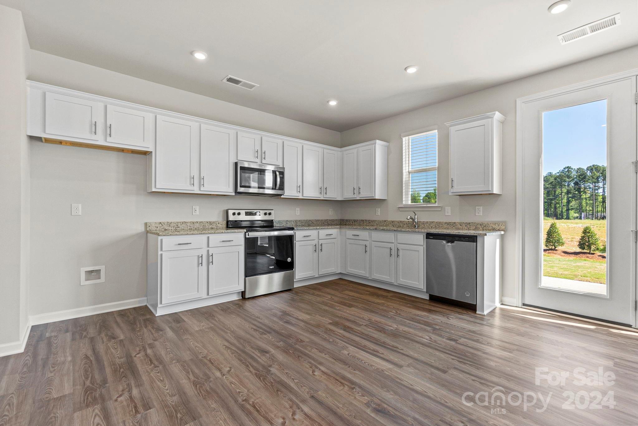 633 Cashion Road York, SC 29745 - Photo 8 of 34 Gallery Image 8