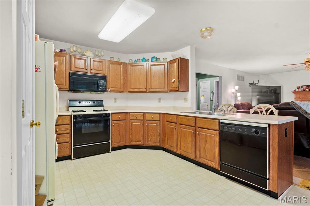 13600 Old Halls Ferry Road Florissant, MO 63033 - Photo 54 of 96