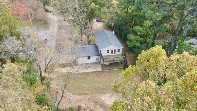 $340,000 | 7325 East Shahkoka Drive, Olive Branch, MS 38654