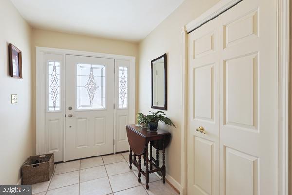 15005 Laurel Ridge Road Southwest Cumberland, MD 21502 - Photo 14 of 42 Foyer