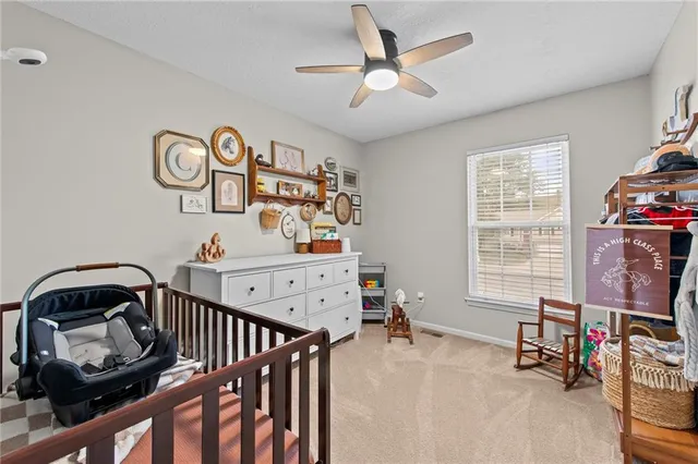 $325,000 | 1305 Northwest 74th Place, Kansas City, MO 64118