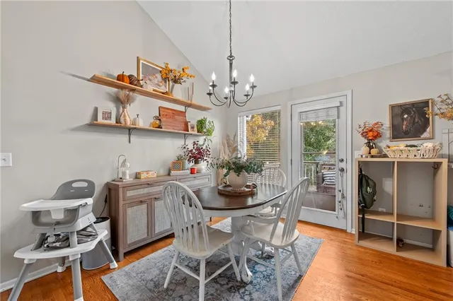 $325,000 | 1305 Northwest 74th Place, Kansas City, MO 64118