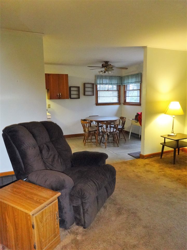 317 Plain Road Hinsdale, NH 03451 - Photo 5 of 14 Gallery Image 5