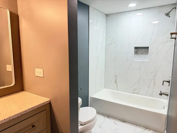 $615,000 | 711 Woodhollow Lane, Buffalo Grove, IL 60089