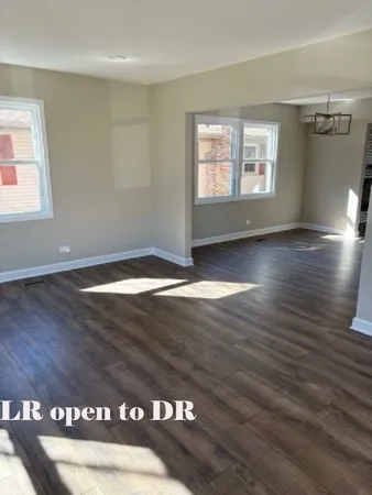 $615,000 | 711 Woodhollow Lane, Buffalo Grove, IL 60089