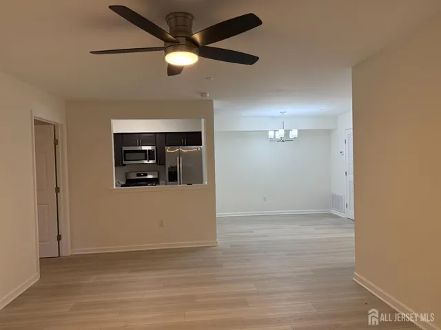 $2,650 | 1214 Waterford Drive, Unit 14, Edison, NJ 08817