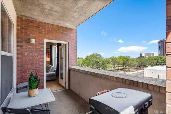 $410,000 | 1975 Grant Street, Unit 401, Denver, CO 80203