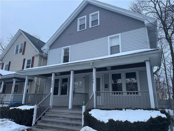 $1,300 | 342 Champlain Street, Unit 340, Rochester, NY 14611
