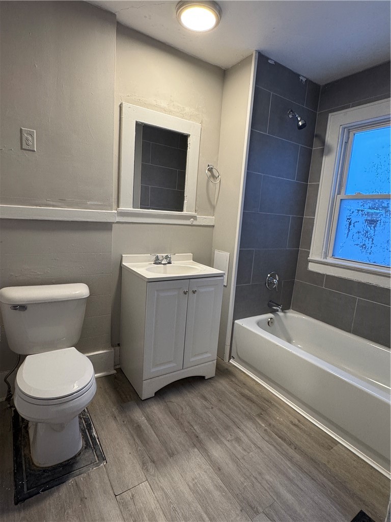 342 Champlain Street, Unit 340 Rochester, NY 14611 - Photo 12 of 14