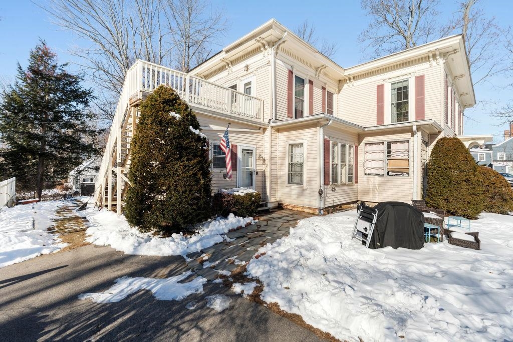 223 High Street Somersworth, NH 03878 - Photo 26 of 29