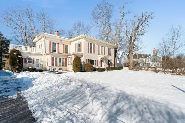 $800,000 | 223 High Street, Somersworth, NH 03878