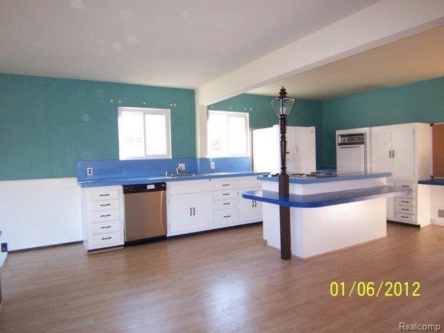 3636 Shaddick Road Waterford, MI 48328 - Photo 3 of 5 BPO Pics 011.jpg