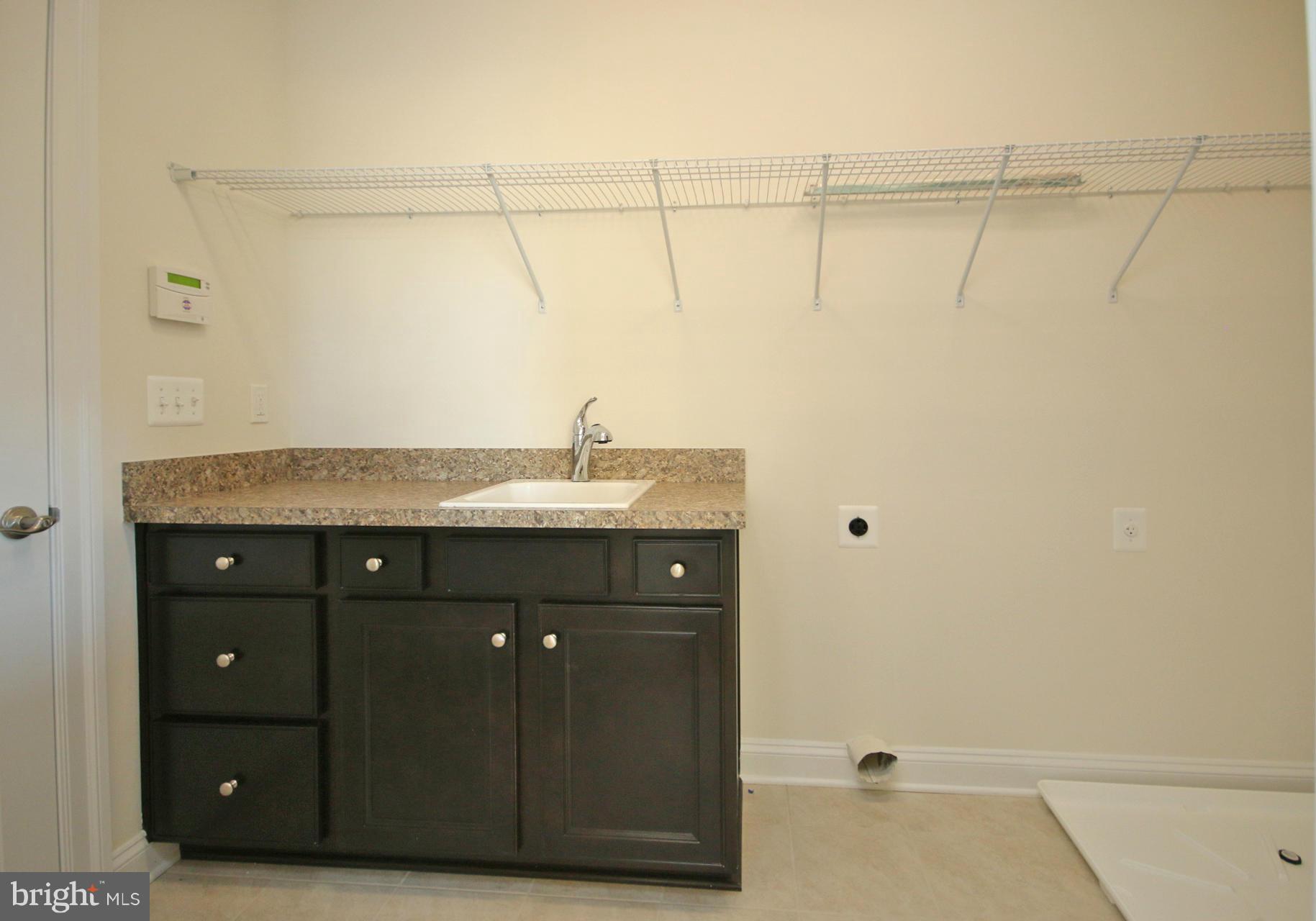 13109 Hunters Ridge Lane Bowie, MD 20721 - Photo 24 of 29 Laundry Main Level