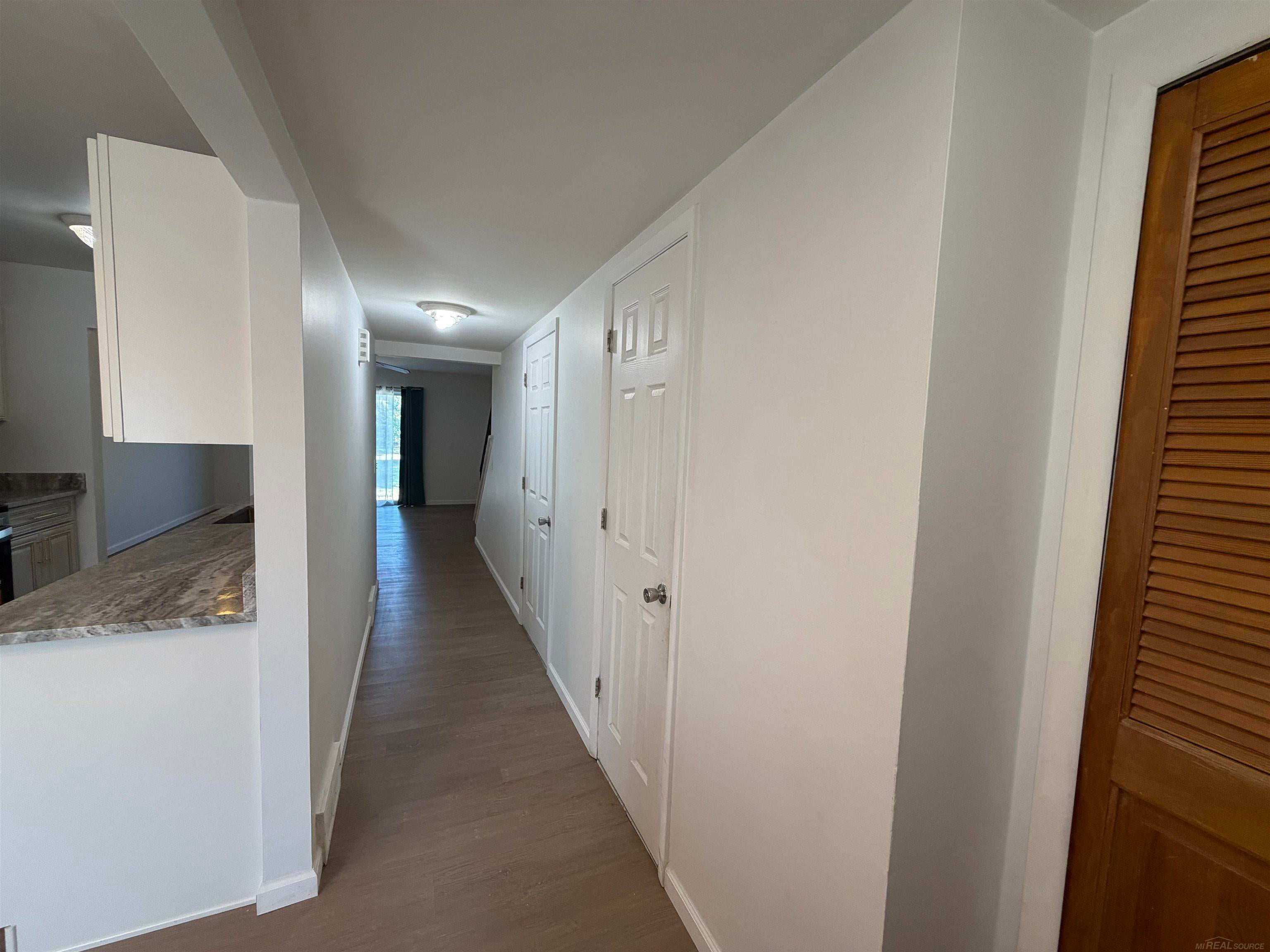 4446 15 Mile Road Sterling Heights, MI 48310 - Photo 4 of 32 Gallery Image 4