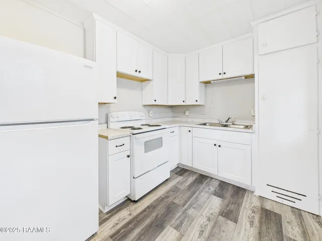 $850 | 906 Center Street, Lafayette, LA 70501