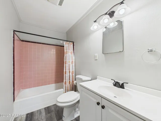 $850 | 906 Center Street, Lafayette, LA 70501