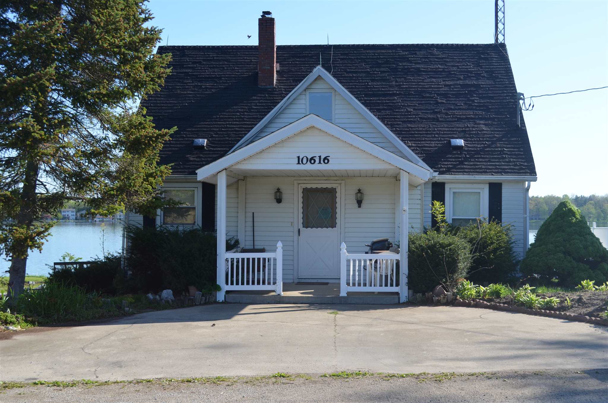10616 North Grove Road Milford, IN 46542 - Photo 1 of 17 Gallery Image 1