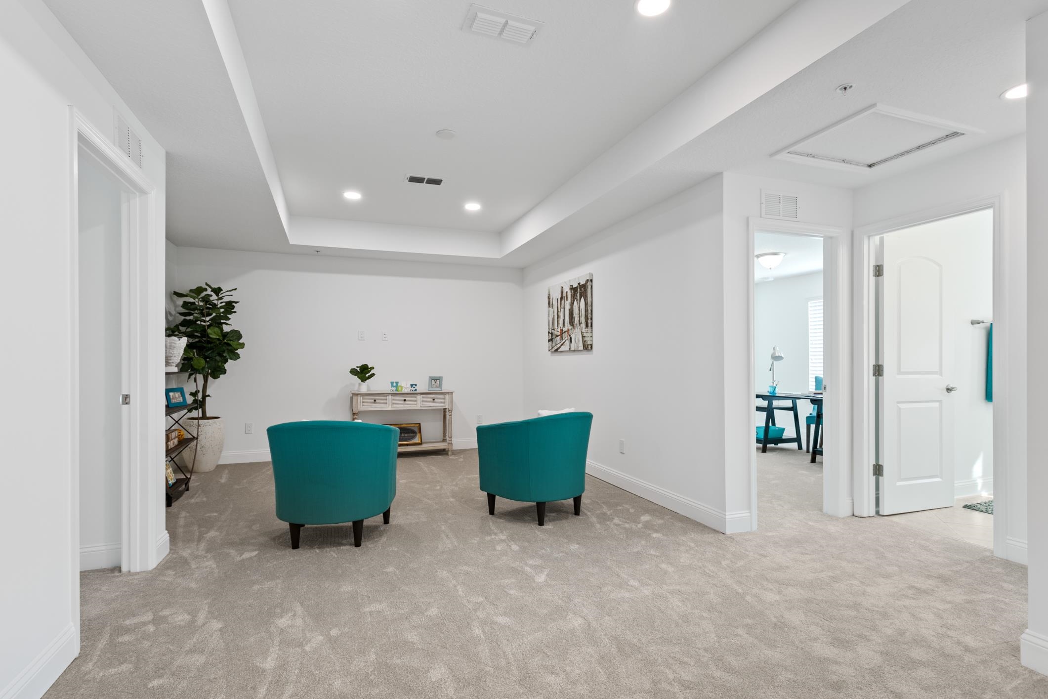 241 Grand Ravine Drive St. Augustine, FL 32086 - Photo 20 of 37 a living room with furniture