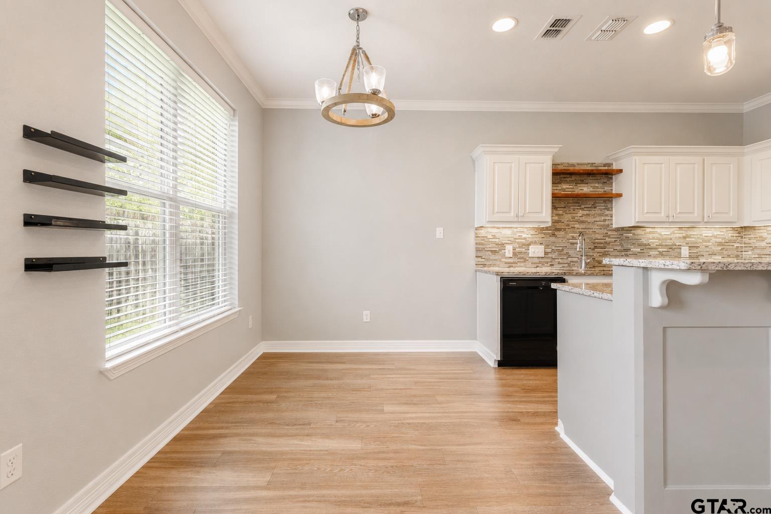 2802 Valley View Street Tyler, TX 75701 - Photo 13 of 29