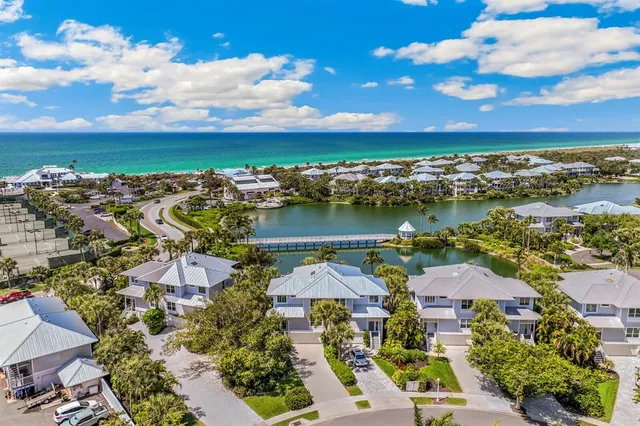 $2,895,000 | 820 South Harbor Drive, Boca Grande, FL 33921