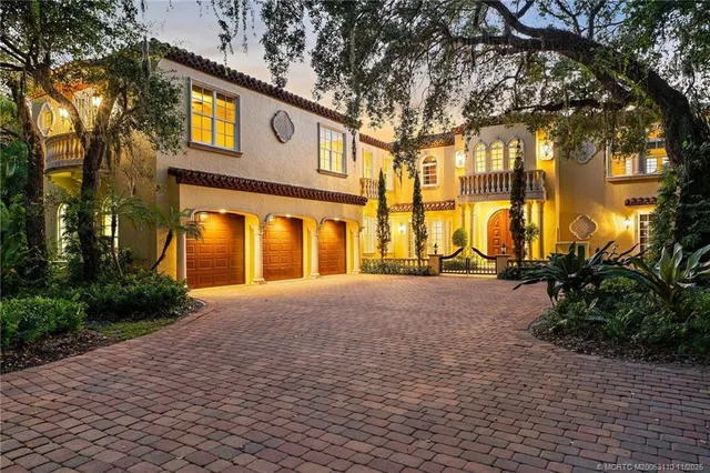 $4,600,000 | 11 Wendy Lane, Stuart, FL 34996