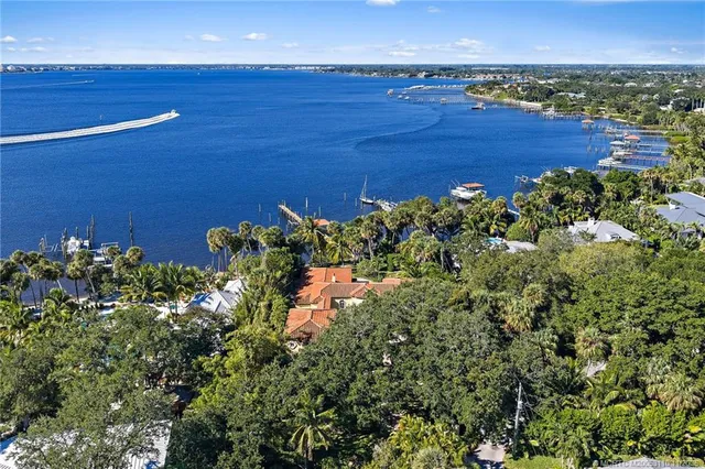 $4,600,000 | 11 Wendy Lane, Stuart, FL 34996