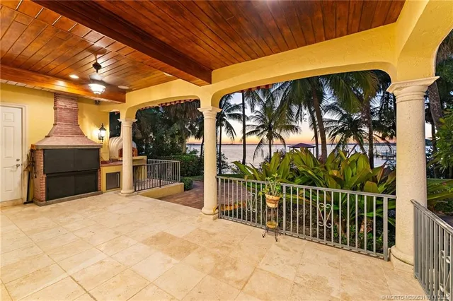 $4,600,000 | 11 Wendy Lane, Stuart, FL 34996