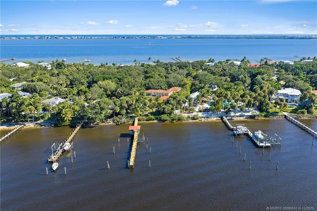 $4,600,000 | 11 Wendy Lane, Stuart, FL 34996