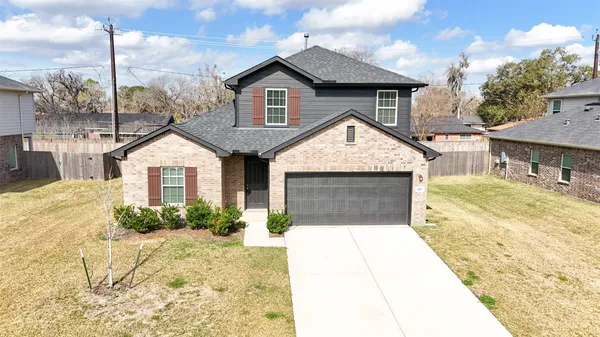 $2,798 | 420 Magnolia Lane, Richwood, TX 77531