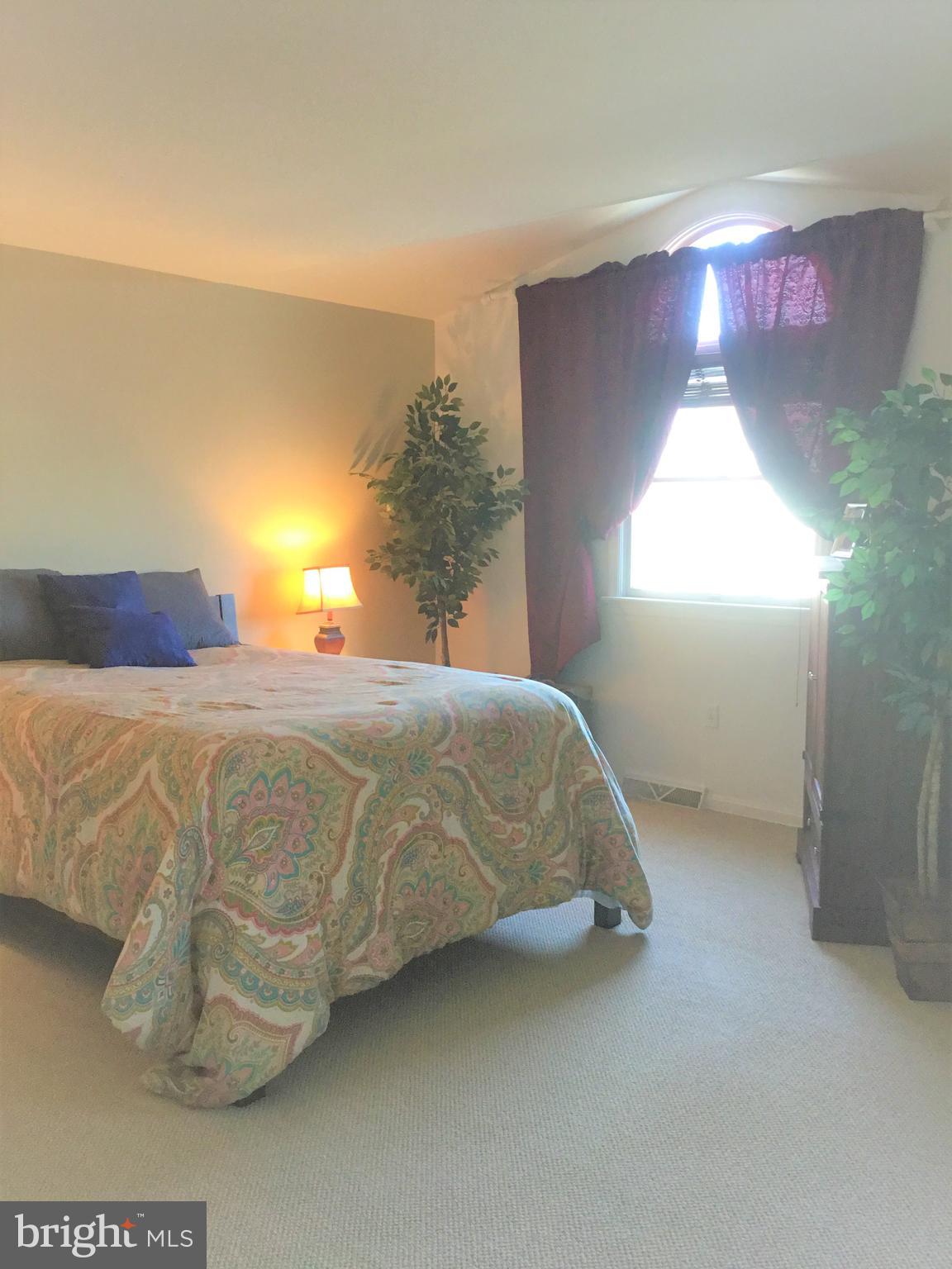 108 Pepperton Court Lititz, PA 17543 - Photo 21 of 27 Owners Bedroom