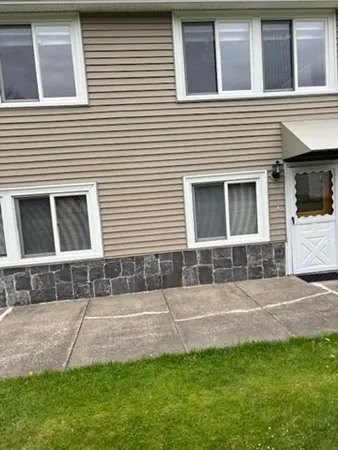 $1,800 | 27 B Middleton Street, Unit B, Millbury, MA 01527