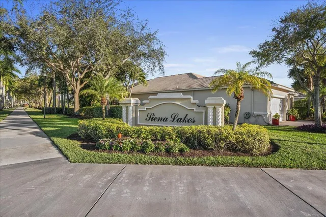 $525,000 | 8336 Grand Messina Circle, Boynton Beach, FL 33472