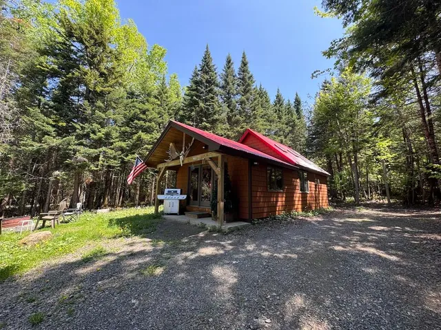 $399,000 | 133 Camp Waya Awi Road, Rangeley, ME 04970