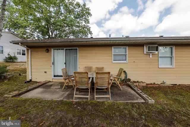 $239,900 | 14 A Magnolia Road, Manahawkin, NJ 08050