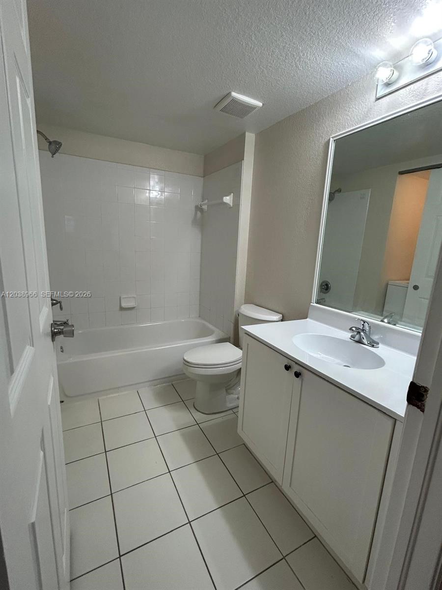 15460 Southwest 284th Street, Unit 4207 Homestead, FL 33033 - Photo 13 of 21