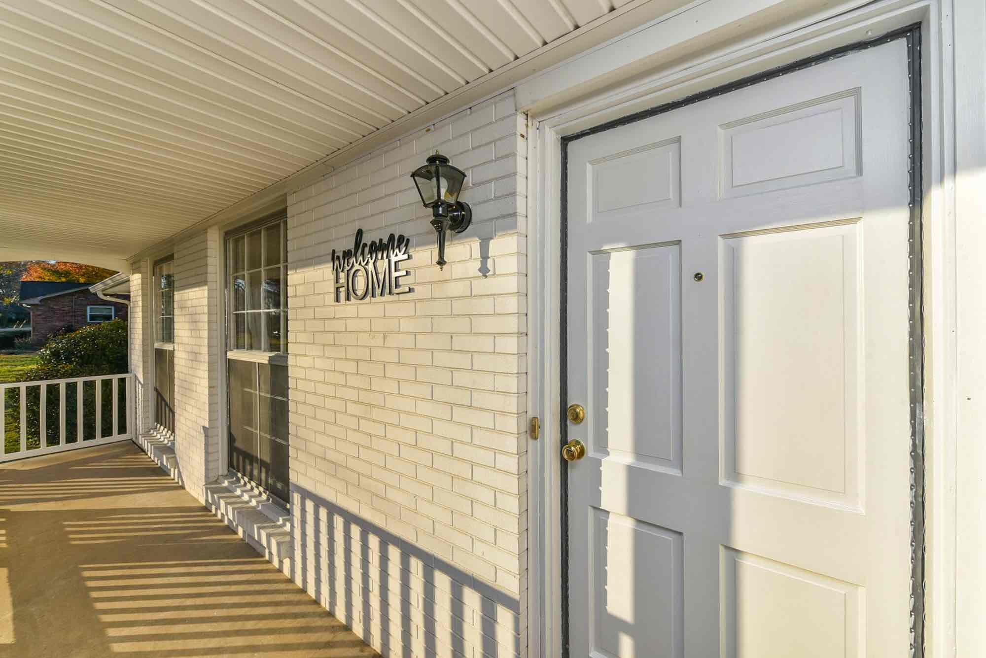 169 Cherokee Road Hendersonville, TN 37075 - Photo 1 of 48 Gallery Image 1