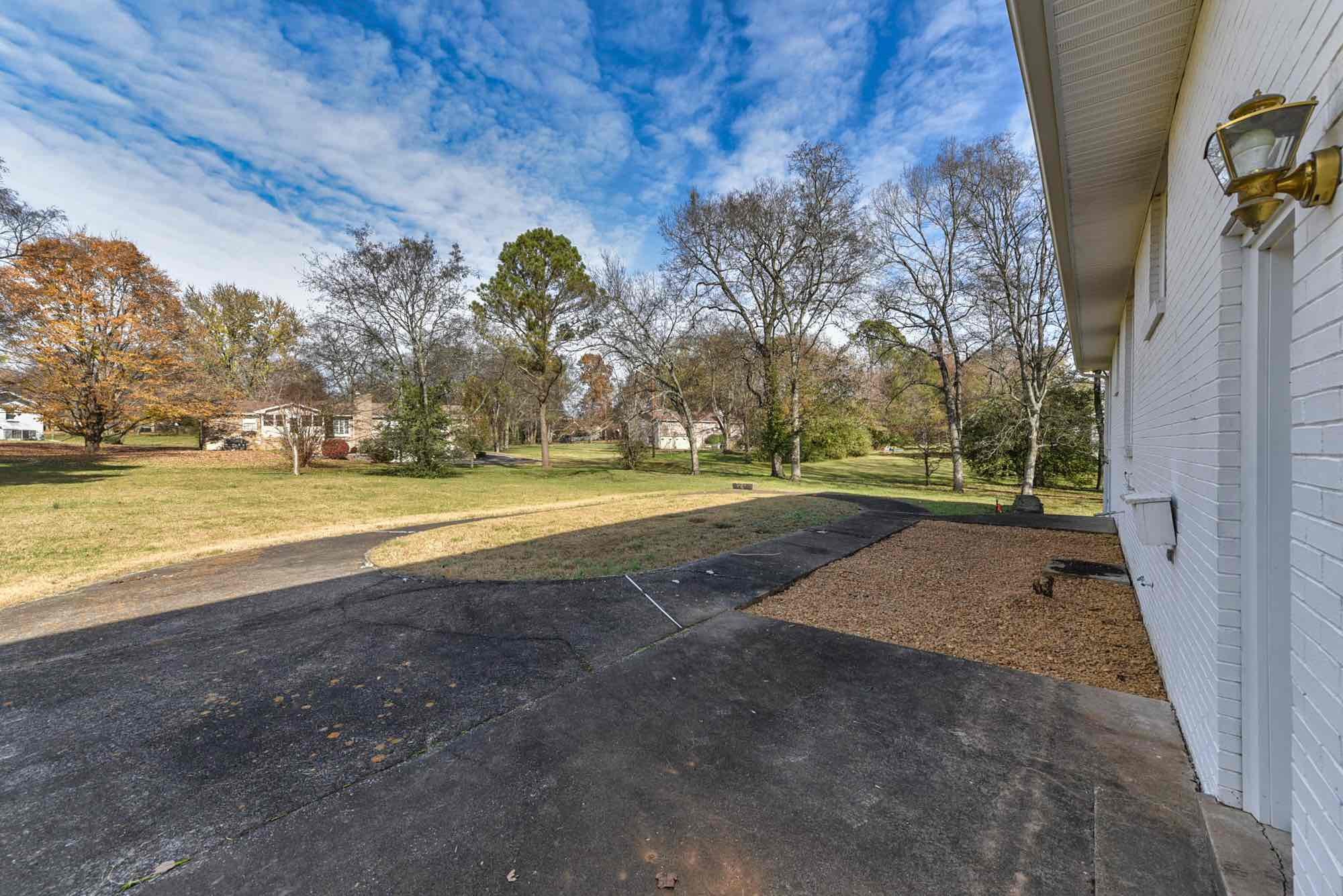 169 Cherokee Road Hendersonville, TN 37075 - Photo 13 of 48 Gallery Image 13