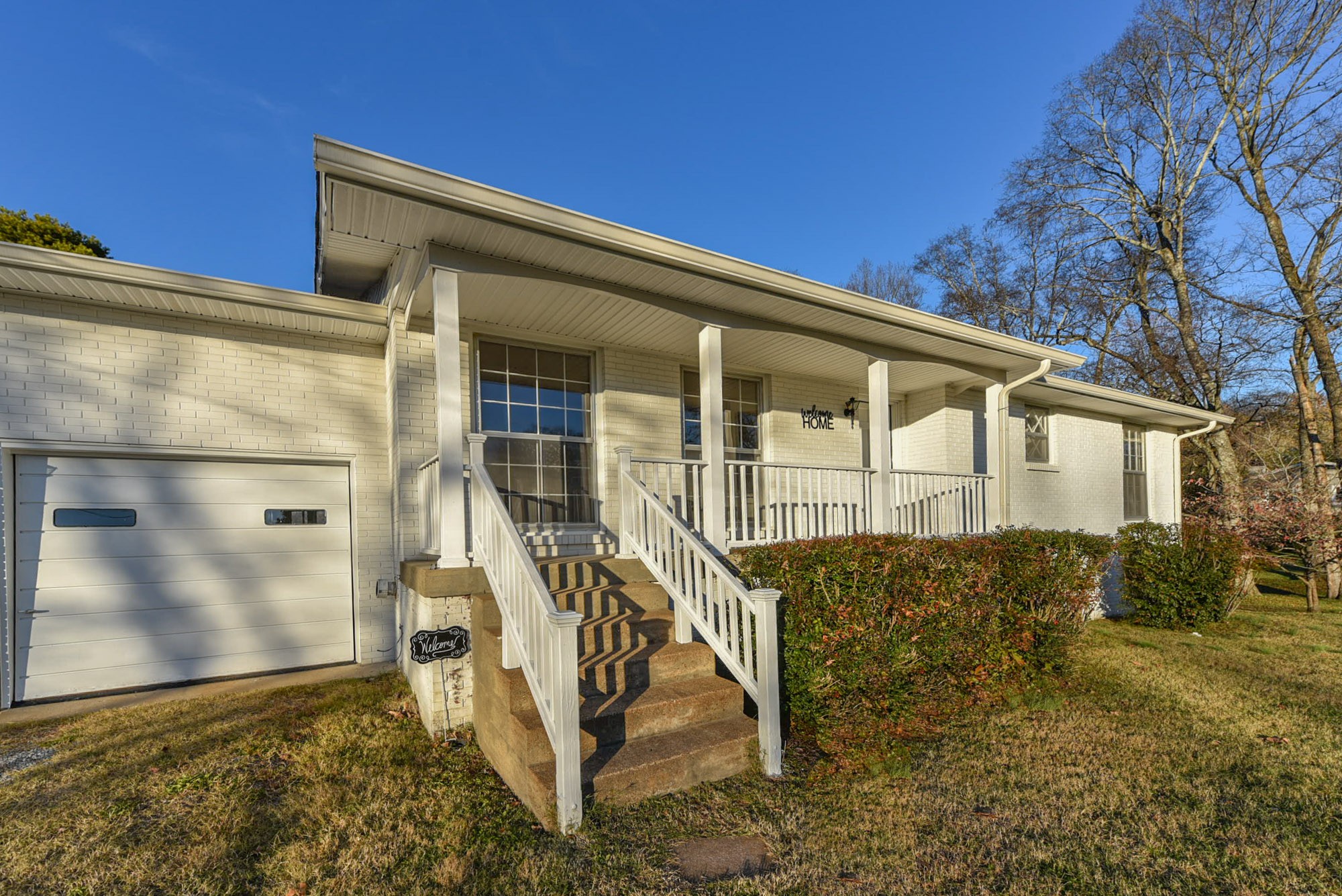 169 Cherokee Road Hendersonville, TN 37075 - Photo 3 of 48 Gallery Image 3