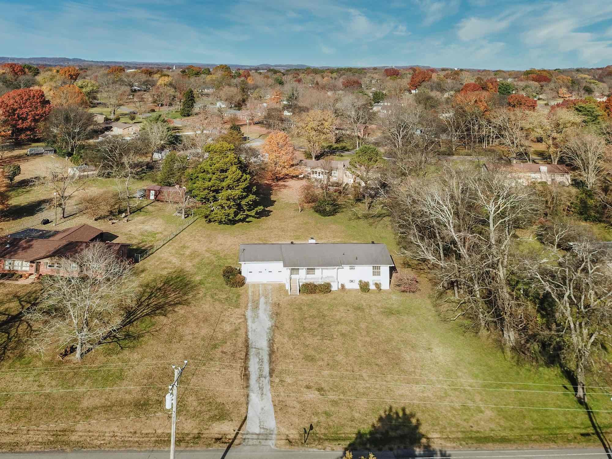 169 Cherokee Road Hendersonville, TN 37075 - Photo 9 of 48 Gallery Image 9