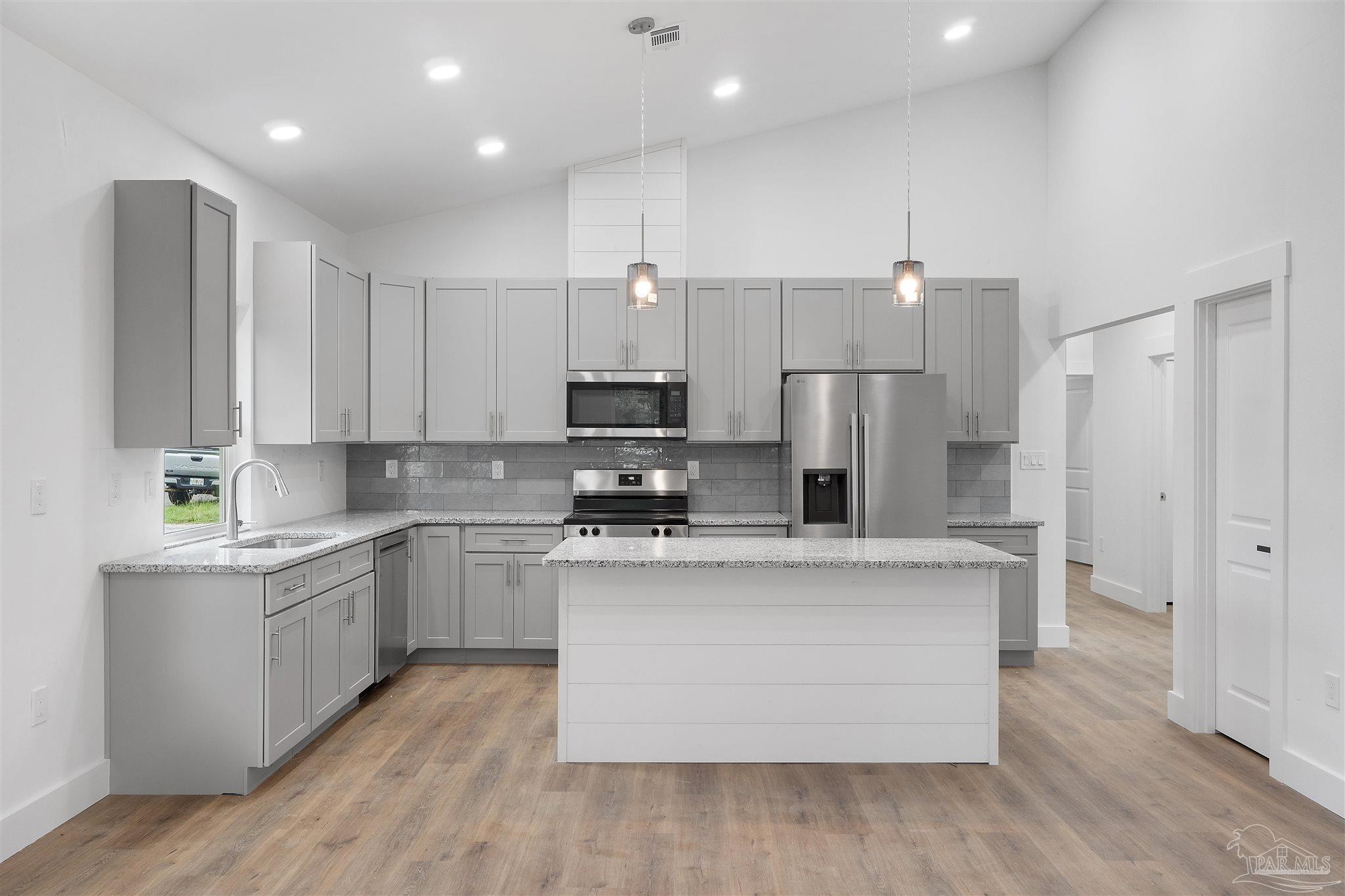 2712 Copter Road Pensacola, FL 32514 - Photo 10 of 30 Gallery Image 10