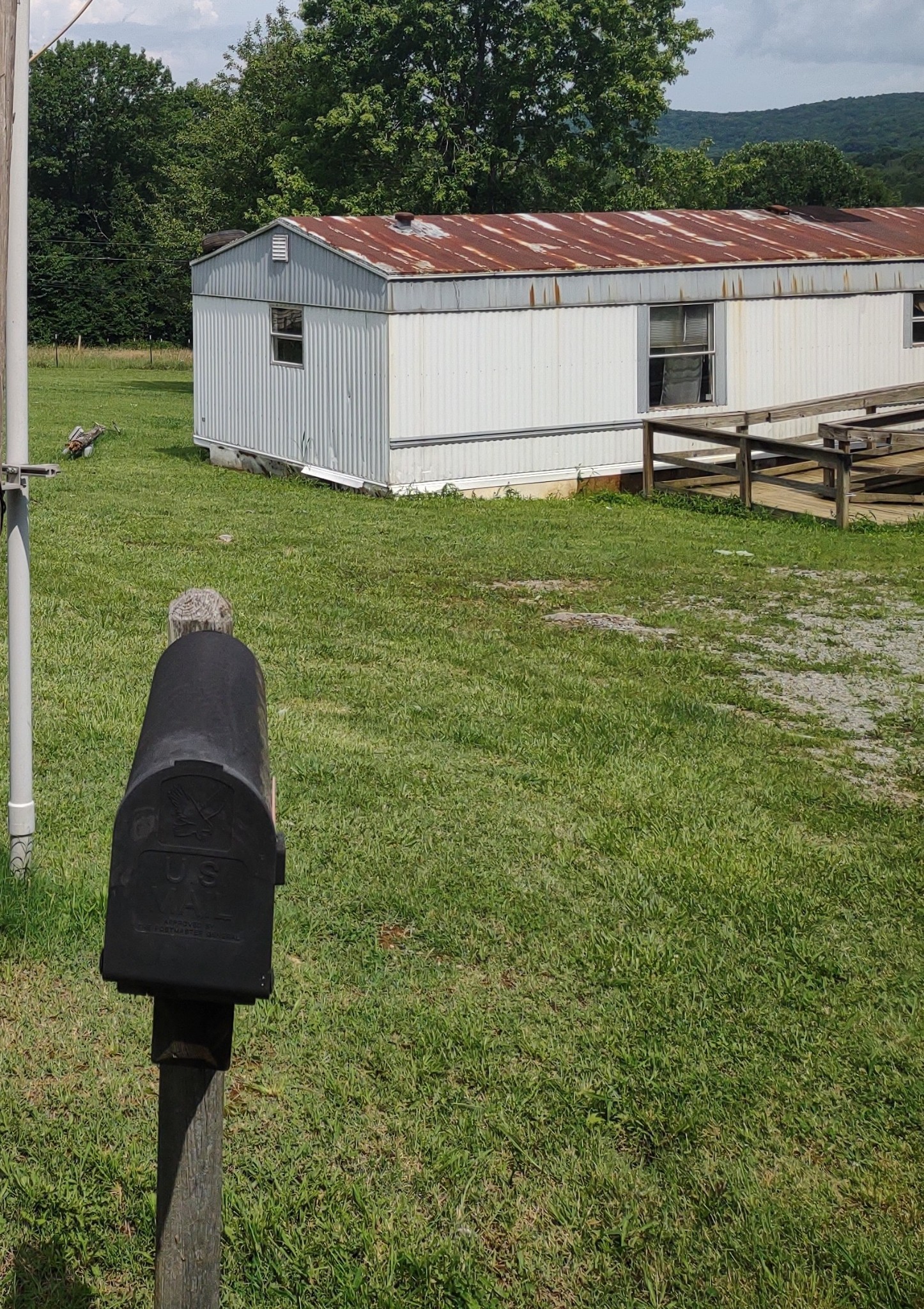 2348 North Commerce Road Lebanon, TN 37090 - Photo 2 of 13