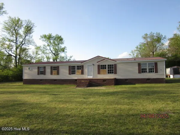 $74,900 | 1127 Highway 11, Pink Hill, NC 28572