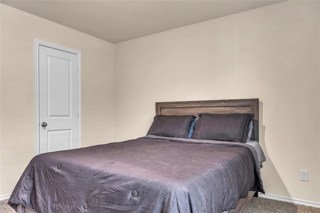 1924 Willow Crk Road Lancaster, TX 75146 - Photo 21 of 33