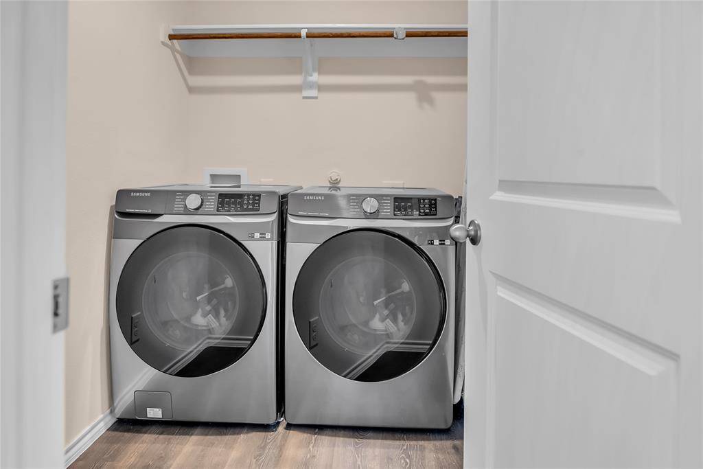 1924 Willow Crk Road Lancaster, TX 75146 - Photo 25 of 33