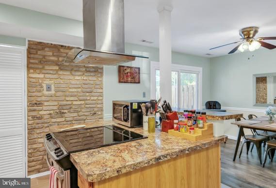 1755 Carry Place Crofton, MD 21114 - Photo 20 of 38 Kitchen