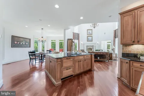 $4,295,000 | 9113 Dara Lane, Great Falls, VA 22066
